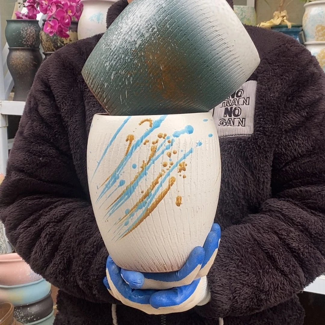 紫砂花盆口15高20福利俩个