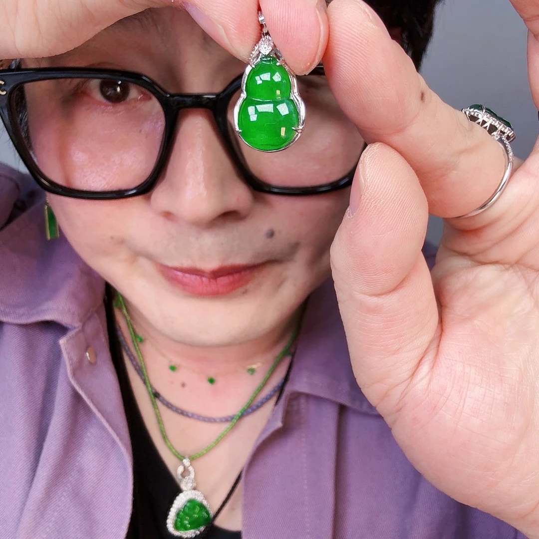 翡翠颈饰未镶嵌一个