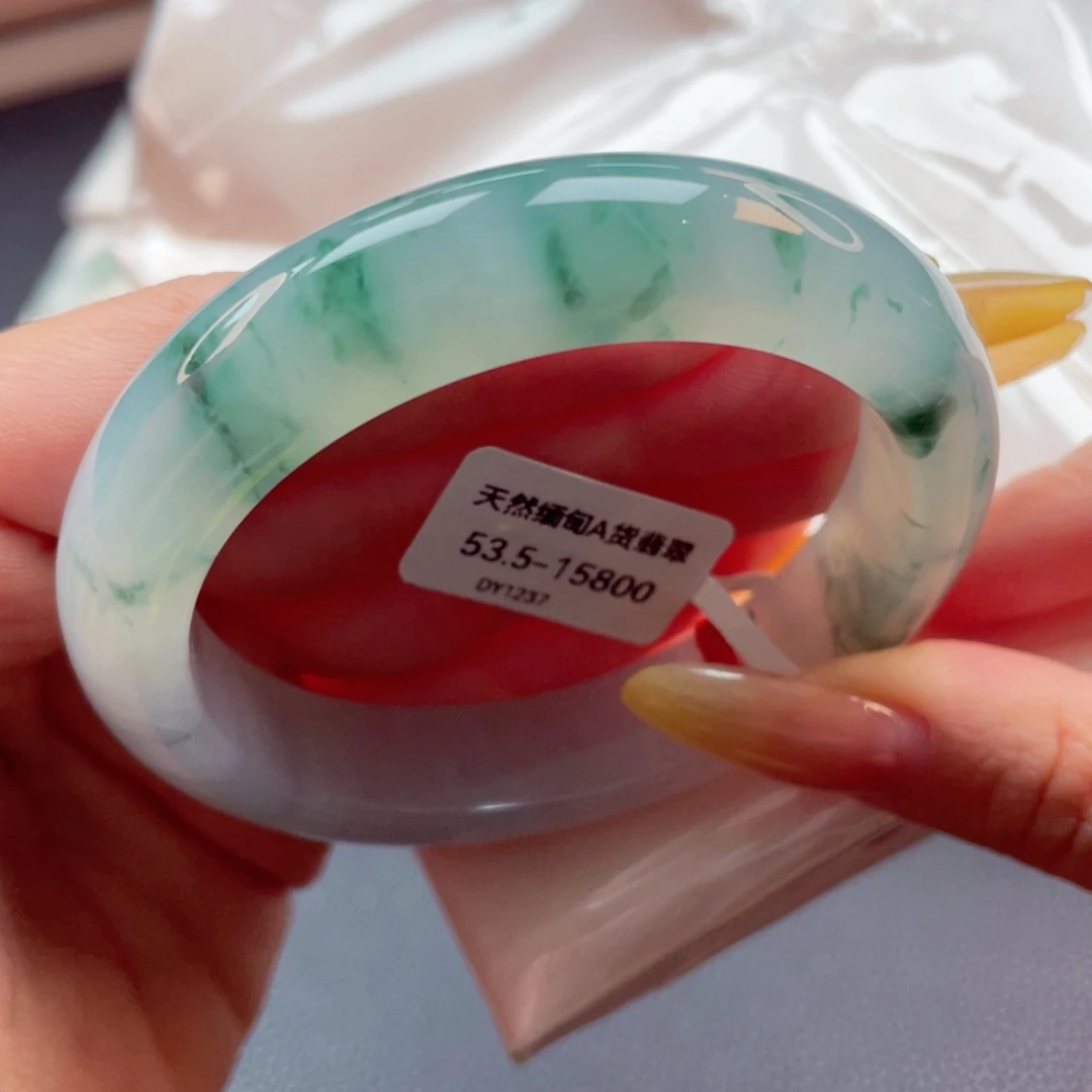 翡翠手镯未镶嵌❺❸❺❹圈9910