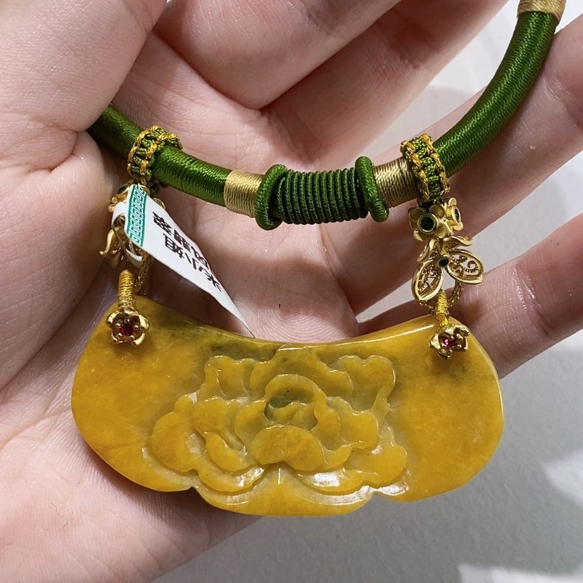 【闪购商品】颈饰未镶嵌翡翠