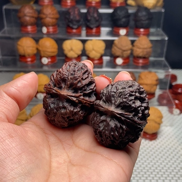 文玩核桃把件紫金战甲38