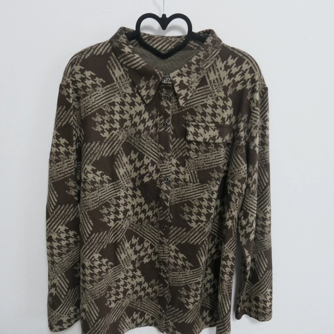 LDY-286-11/15/16定制哥家版尖领衬衫