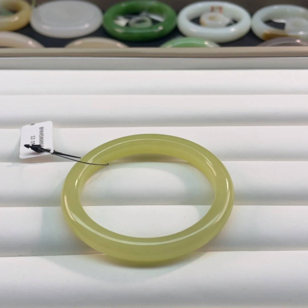 【闪购商品】和田玉手镯未镶嵌