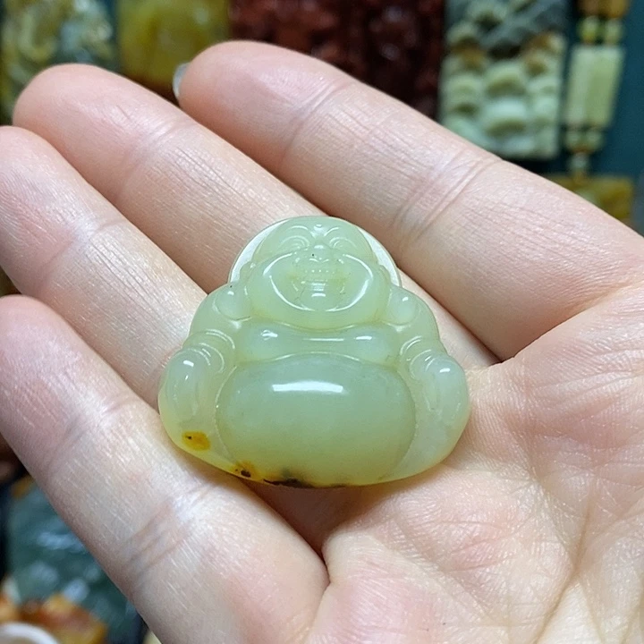 岫玉未镶嵌吊坠(赠链)