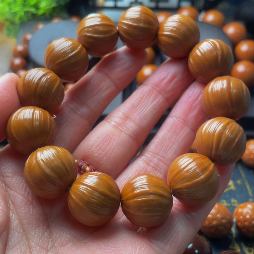 天***字吊坠橄榄核橄榄1.8