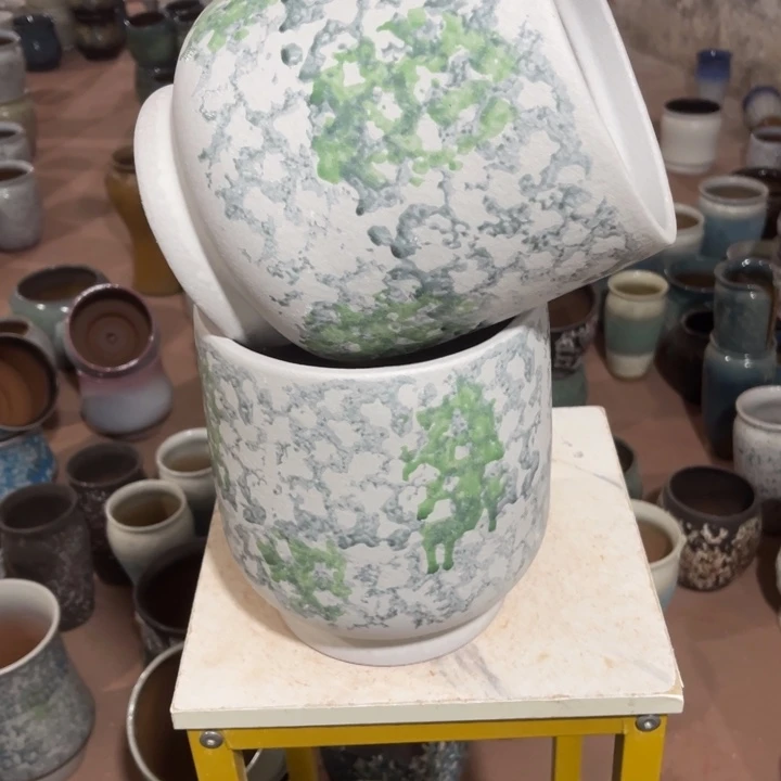 紫砂花盆口径20高度23两只正品