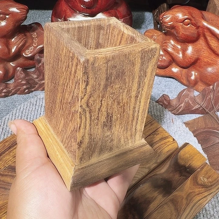 刺猬紫檀（非洲黄花梨）非洲花梨木小笔筒