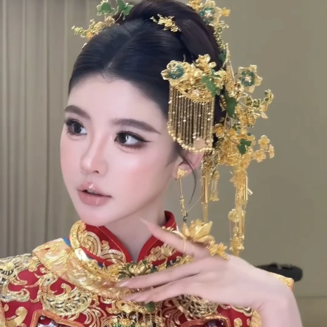 z8457复古精致中式婚礼金绿色减龄秀禾古风新娘配饰