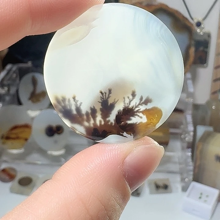 玛瑙/玉髓未镶嵌珠宝半成品