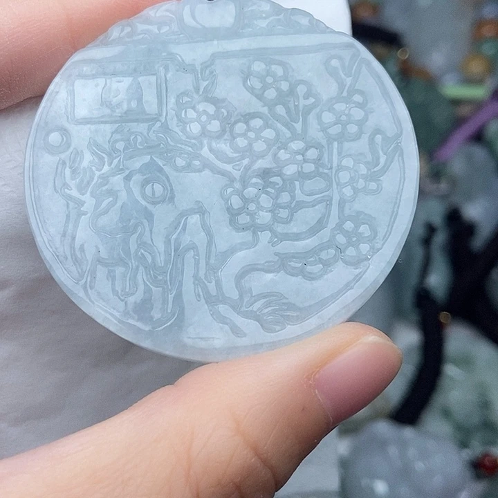 翡翠未镶嵌颈饰翡翠