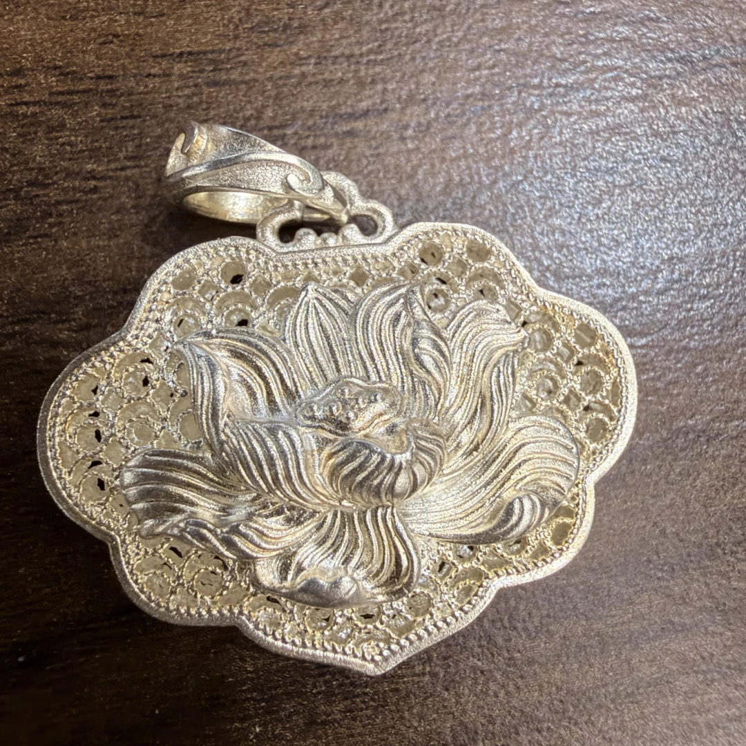 足银银制品 足银999 （六十八）镂空立体荷花9.5