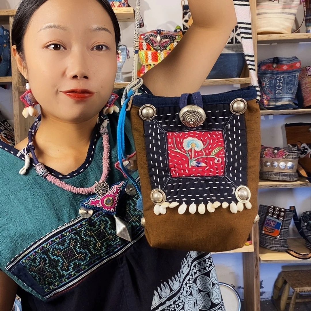 织绣手工制作工艺包包