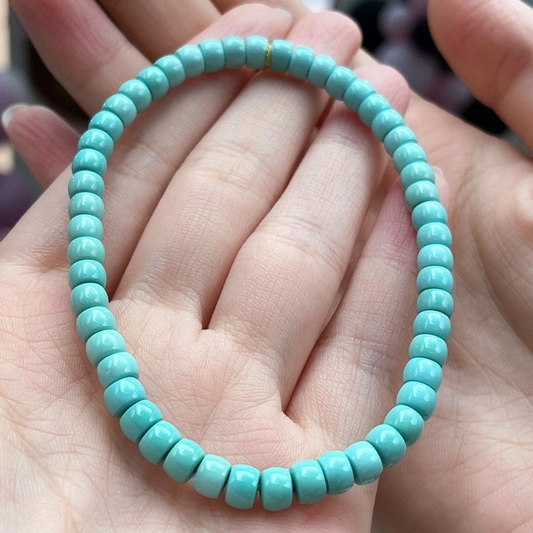 未镶嵌绿松石颈饰