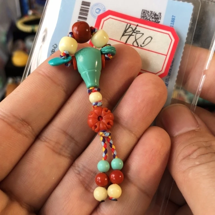 蜜蜡珠宝奇石未镶嵌