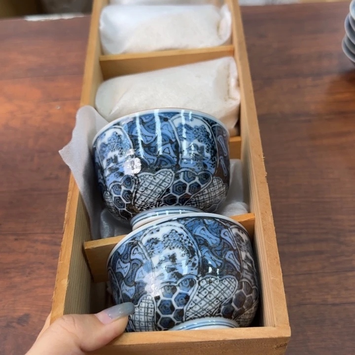 一个瓷器哈哈哈哈