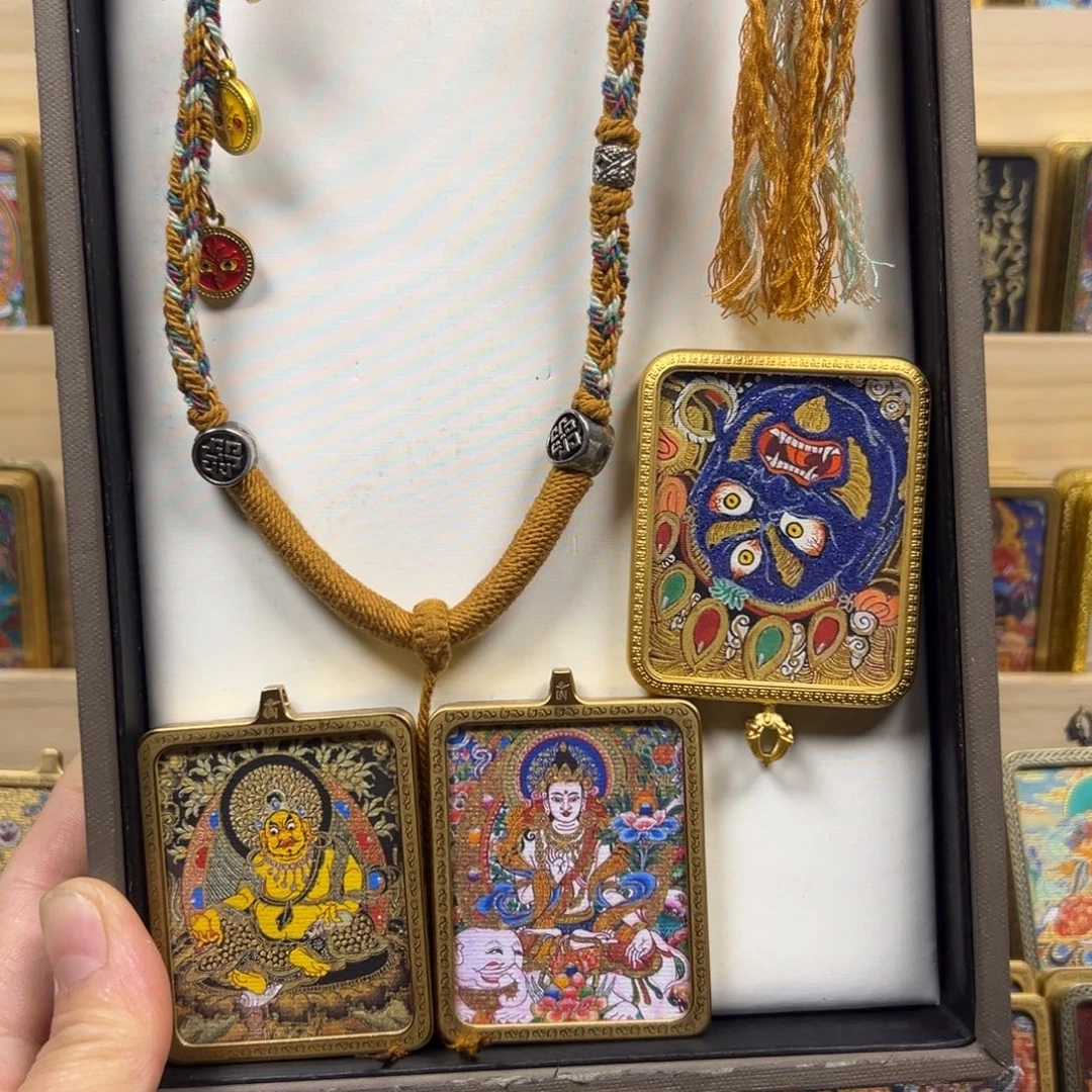 吊坠黄财神普贤菩萨双面钛钢