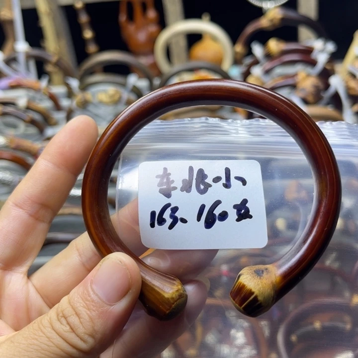 东***√鸡翅木福利来啦啊