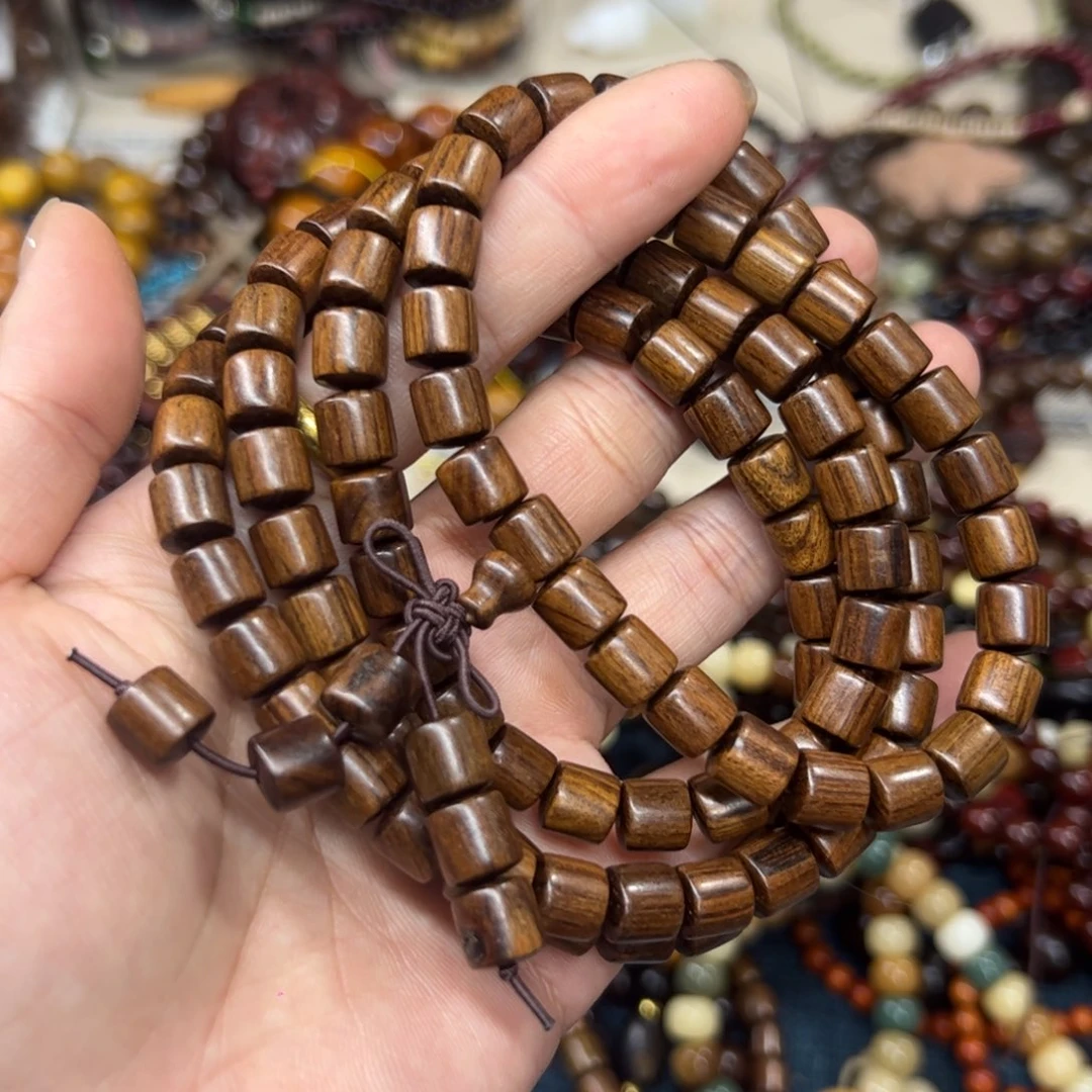 维腊木（绿檀）无事牌