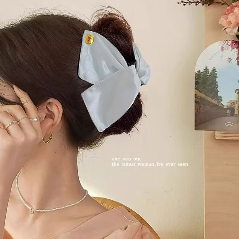 法式简约布艺三角抓夹2025夏季新款高级感后脑勺女气质鲨鱼夹发饰