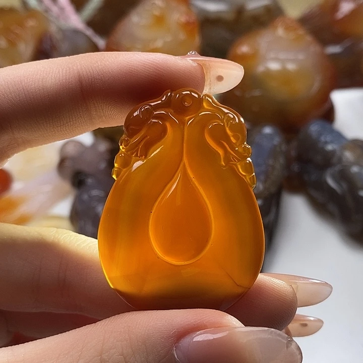 玛瑙/玉髓未镶嵌颈饰