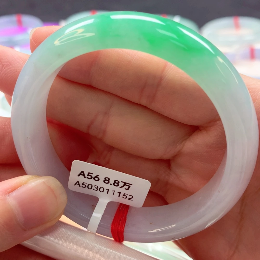 翡翠手镯未镶嵌4号---85