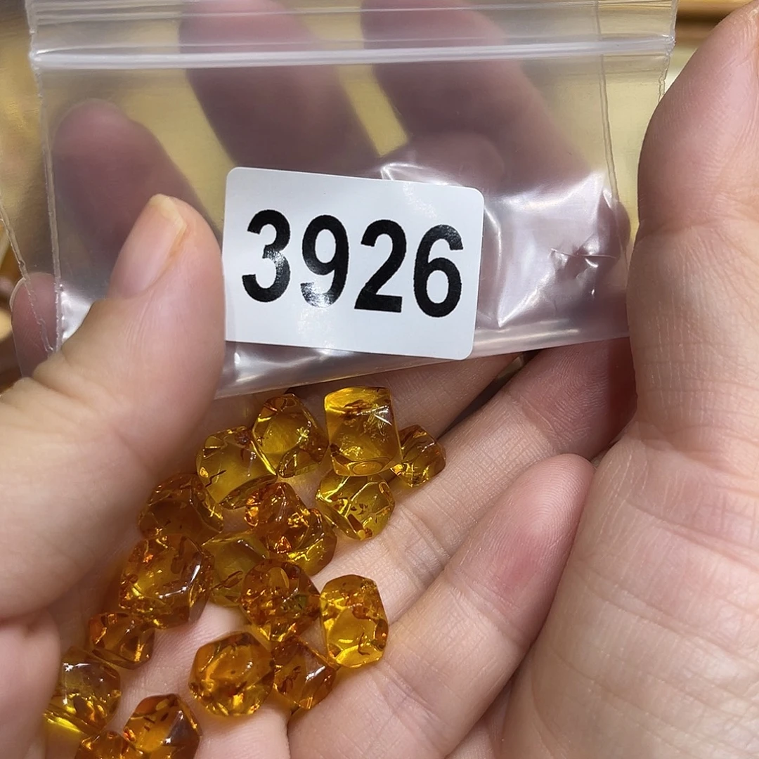 ୧***金琥珀未镶嵌珠宝奇石