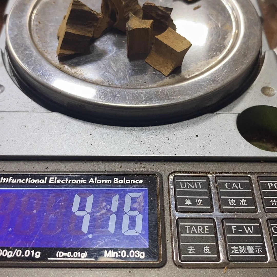 东马精品碎料4克（福利707