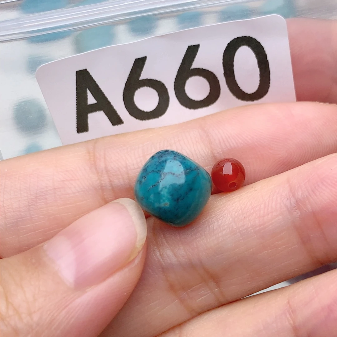 未镶嵌南红玛瑙珠宝奇石