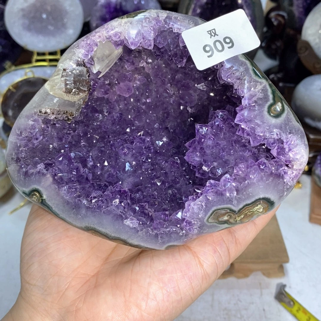 未镶嵌大型摆件（非配饰）水晶