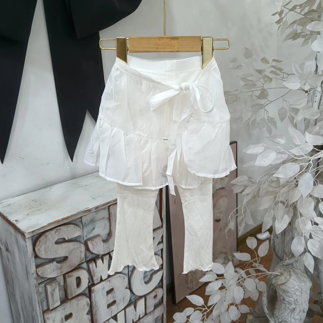 Q058白色休闲打底裤