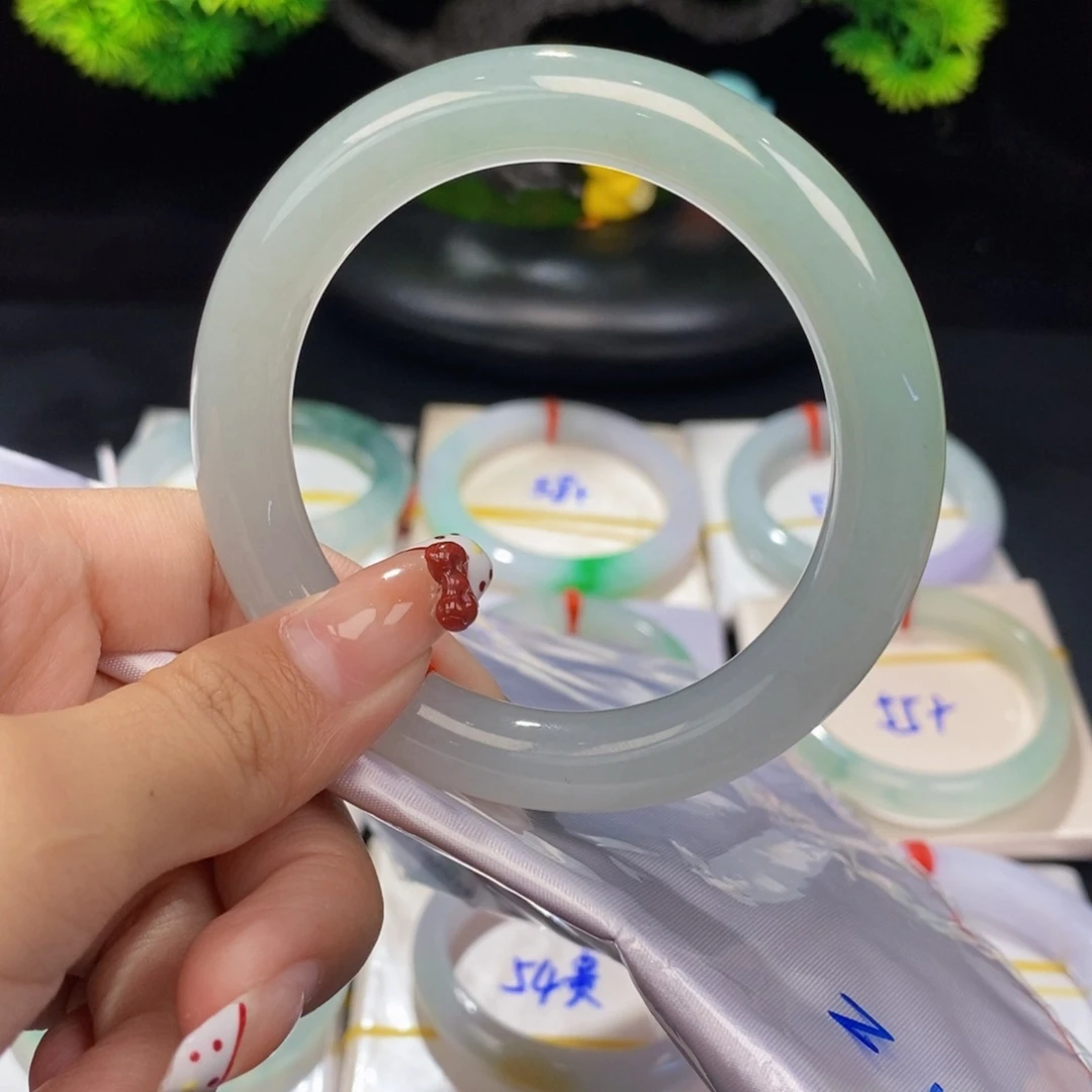 翡翠手镯未镶嵌16号