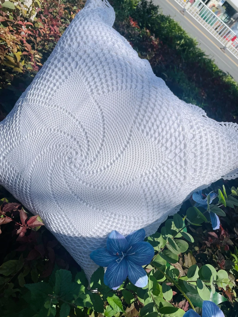 白色纯棉拼透气网扣微瑕无芯手工方形香囊手工法式绣花立体黄色