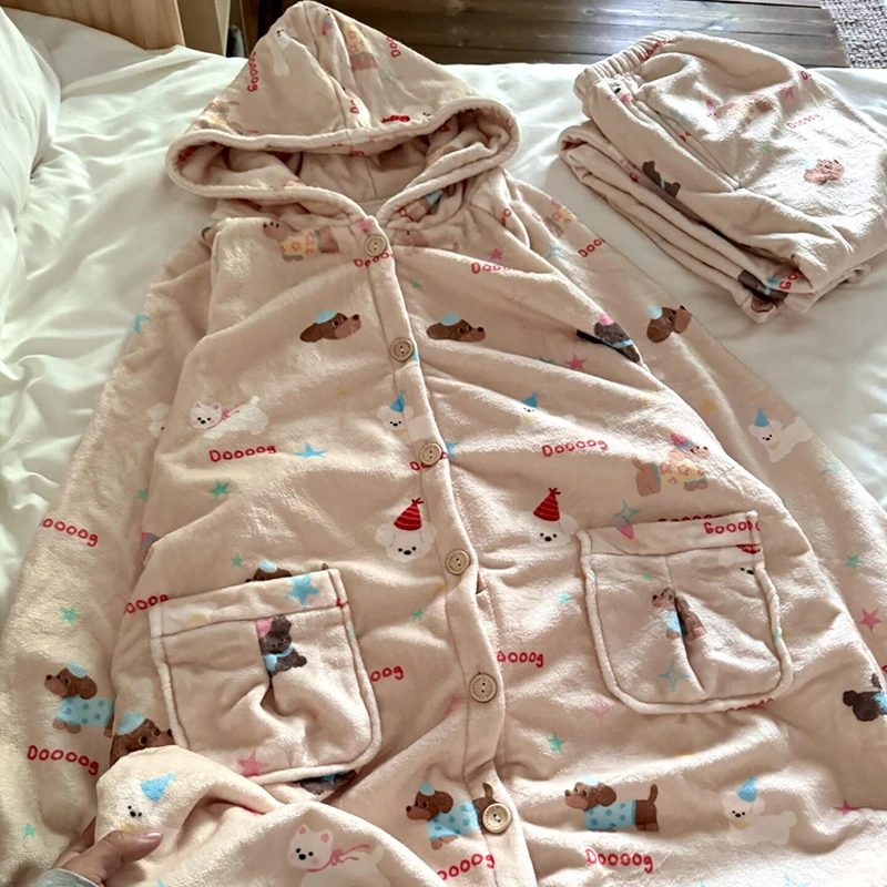 侘町2025新款法兰绒冬季家居服睡袍长裤卡通小狗可爱保暖浴袍睡衣