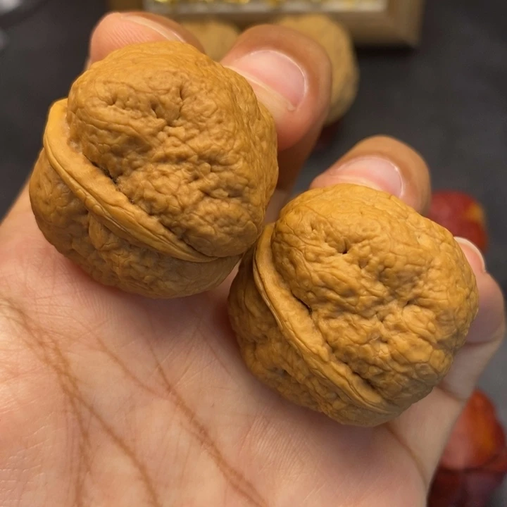 文玩核桃把件34尺肌肉蛙