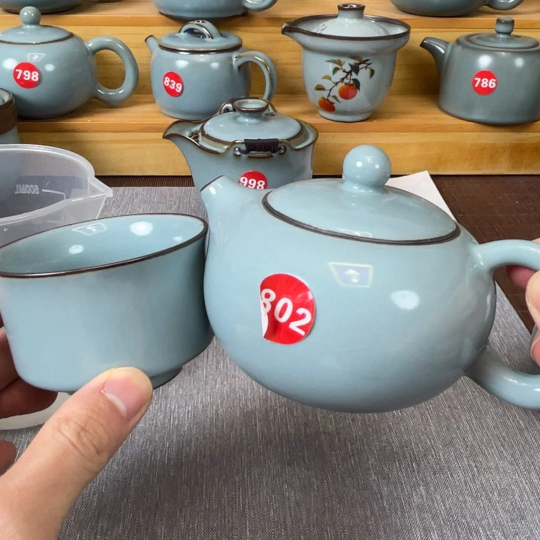 瓷片。。。。。。。。。。。。。。。