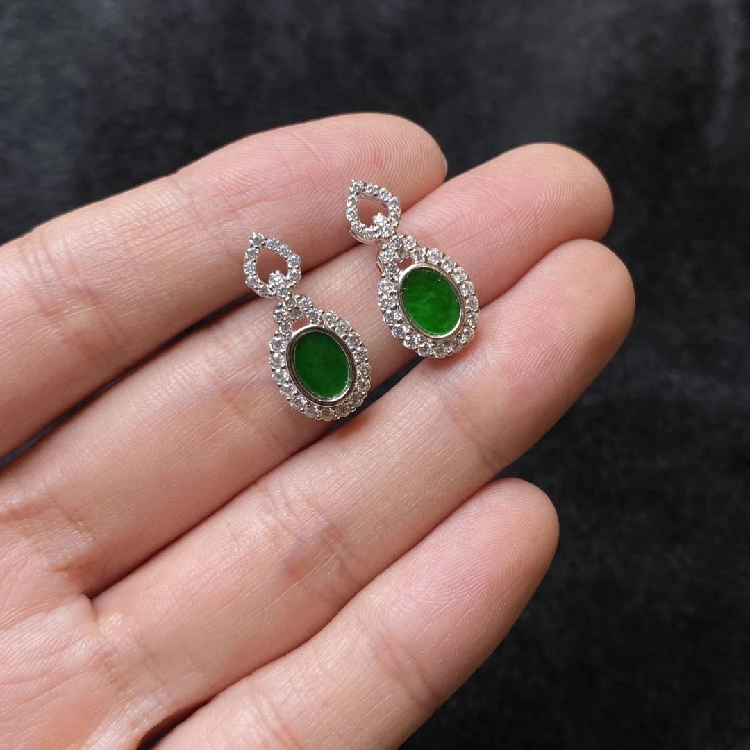 【初见珠宝】s925银翡翠耳钉20-1CH126X105【多样性发一件】约7*5mm+