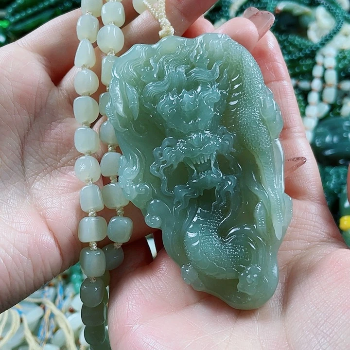 未镶嵌和田玉挂件