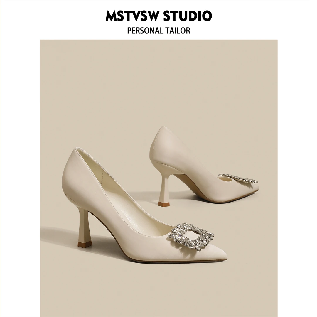 软皮法式气质尖头高跟鞋女2025春秋新款米白色新娘婚鞋细跟单鞋女
