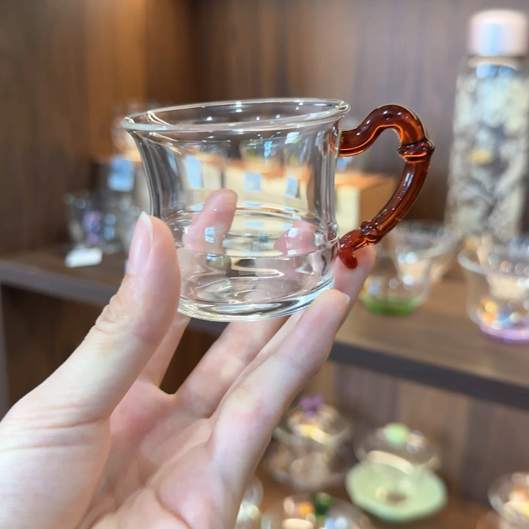 禾器君潋杯琥珀色