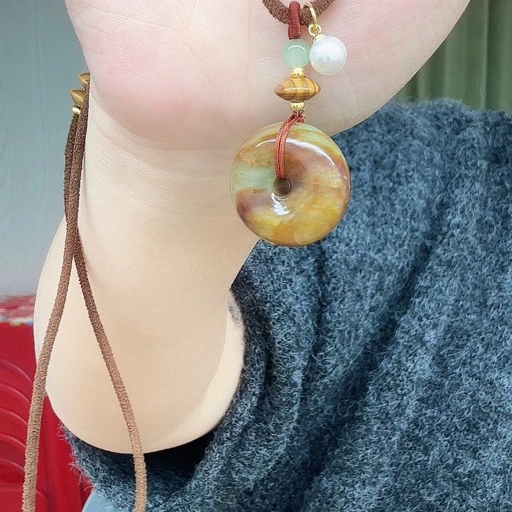 蛇纹石玉合金颈饰