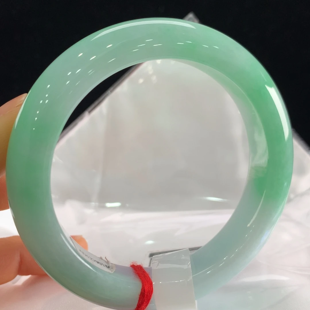 翡翠手镯未镶嵌111-1865