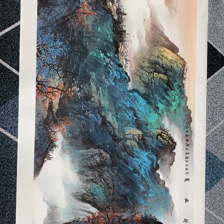 手绘作品等多种形式进行