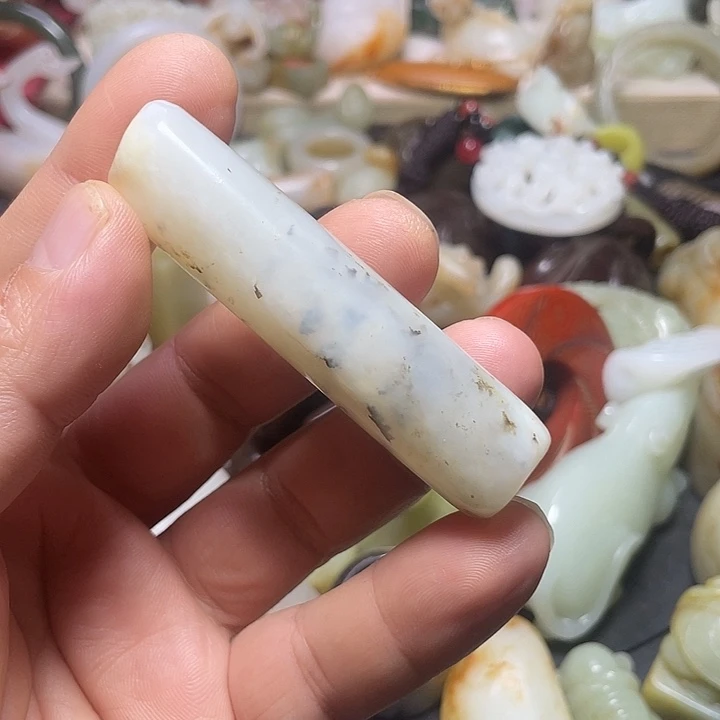 吊坠(不含链)未镶嵌和田玉（糖玉）