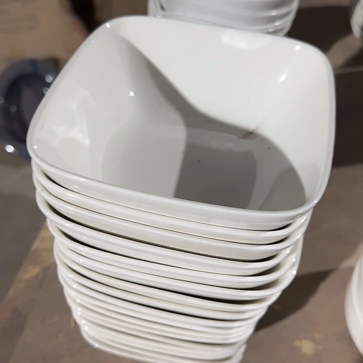 瓷6 英寸 圆边方碗 4 个