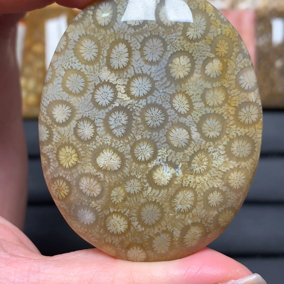 迷***人硅化玉未镶嵌吊坠无事牌手排平安扣