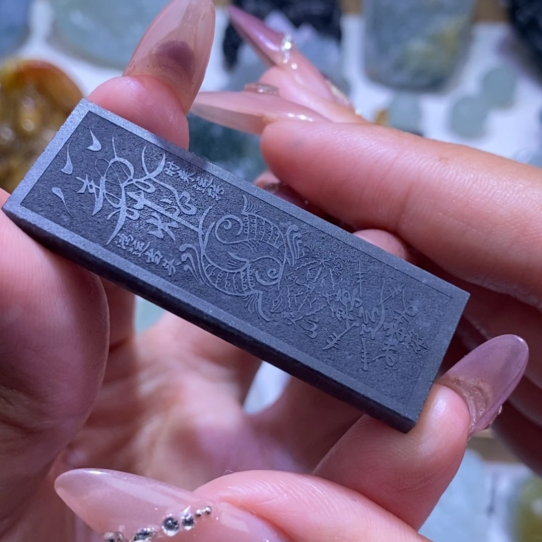 开***哥定制翡翠未镶嵌山鬼