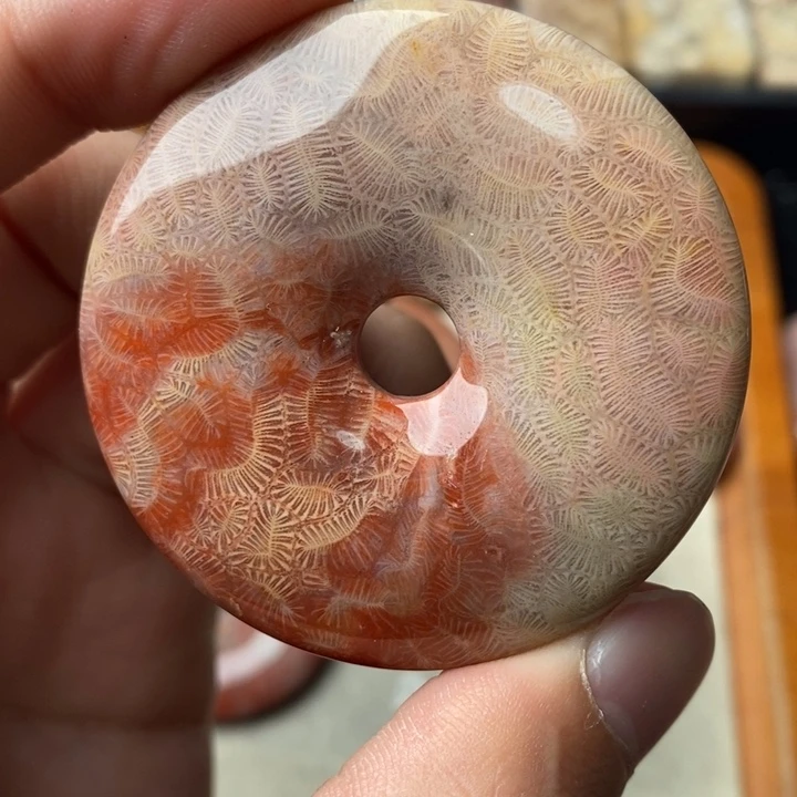 硅化玉颈饰未镶嵌苍****厂