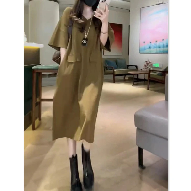 宽松大码连衣裙女夏新款设计感小众休闲时尚简约字遮肚裙子