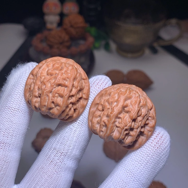 把件文玩核桃白狮子手捻
