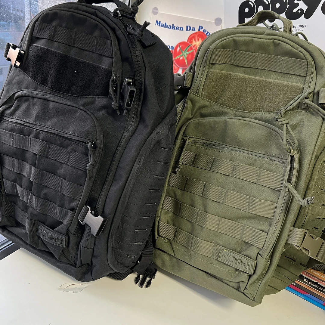 HT 战术双肩背包=